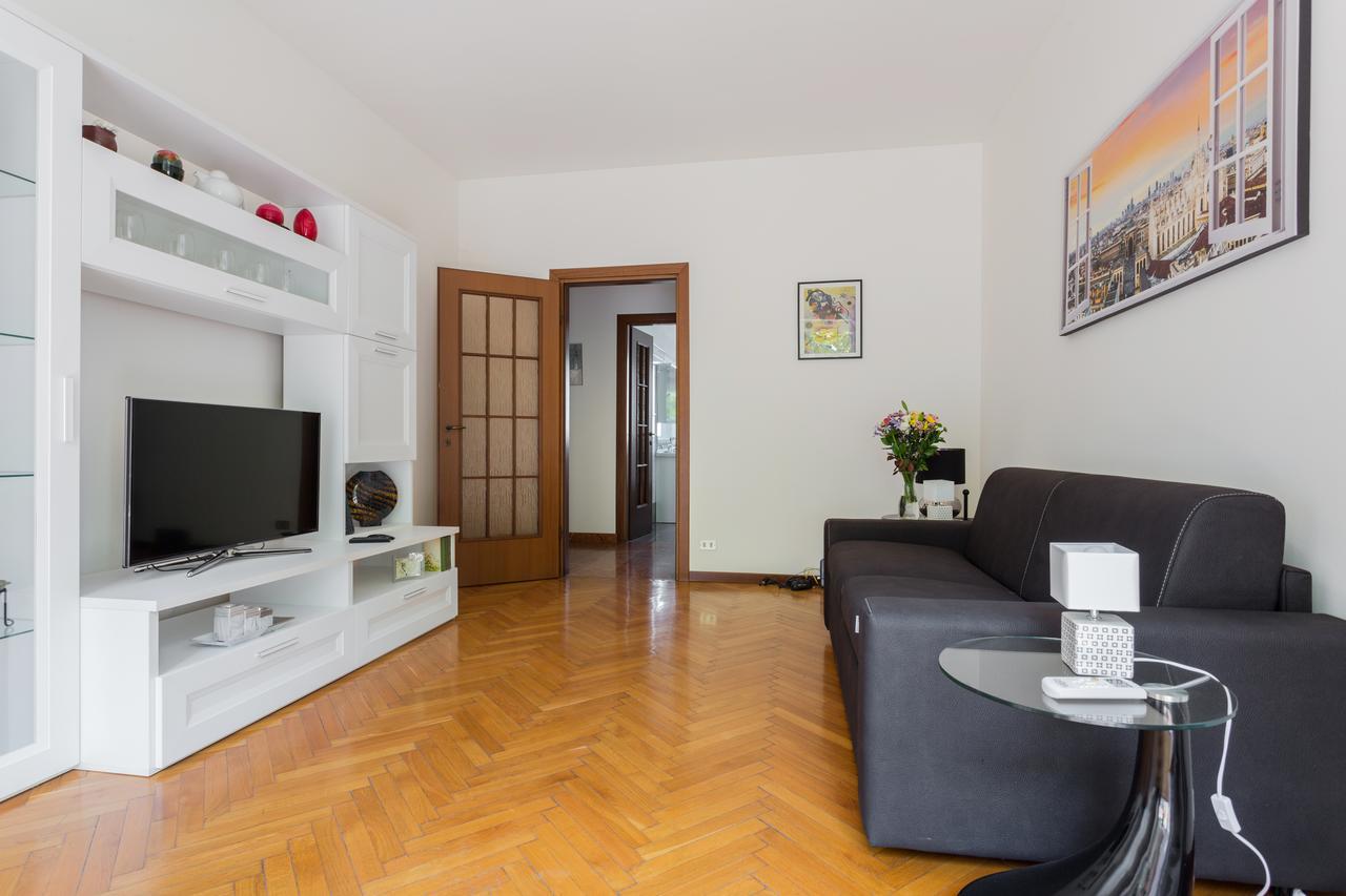 Ferienwohnung Cenisio Subway Flat Mailand Exterior foto